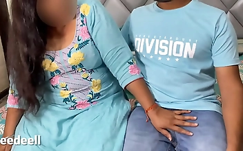 Slutty MILF Dost Ki Maa Chod in Scorching Hindi XXX Video