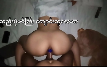 Sexy and Seductive Japanese Enchantresses for Your Eyes Only