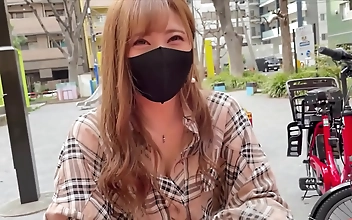 JAV MILF Abandons Daily Grind for Ultimate Body Transformation – Kubires Flawless Skin Revealed!