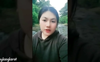 Unleash Your Inner Slut: Andrea and Migz Outdoor Adventure