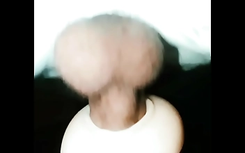 Welcome to the late-night show where Conchita de goma, the luscious Latin enchantress, unleashes her sensuality like never before. This MILF will tantalize your senses as she indulges in her most primal desires. Youll be mesmerized by her alluring gaze an